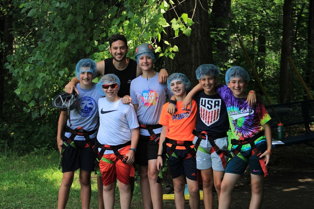 Help future campers make lifelong friends! Give the gift of camp by going to the link in our bio, and tag a friend you want to see back at camp for Summer 2022!