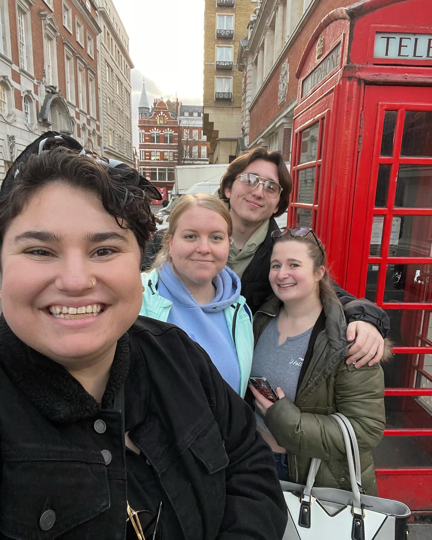 Hello from London! Sarah met up with some of our 2022 staff members today and is getting ready for part two of the Camp America hiring fair tomorrow!